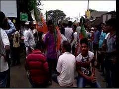 
      
      West Bengal: Police shot at party supporter, alleges BJP
      
      