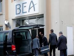 
      
      US sends officials to France to assist probe in crashed...
      
      