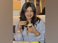 
      
      Priyanka Chopra gorges on Indian food at her new restaurant 'Sona'
      
      