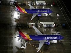 
      
      Two US airlines delay return of Boeing 737 MAX
      
      