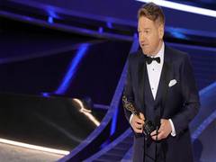 
      
      Kenneth Branagh wins his first Oscar for 'Belfast'
      
      
