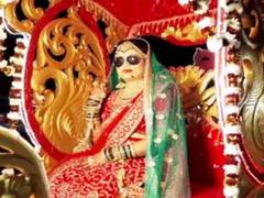
    Lucknow bride flips the rules as she brings 'baraat' to her wedding
    