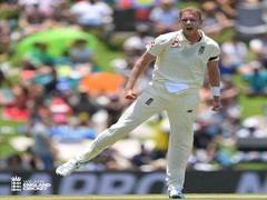 
      
      Stuart Broad completes 400 scalps in this decade
      
      