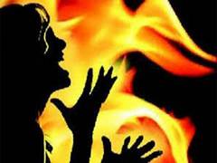
      
      Woman burnt alive in UP, dies
      
      