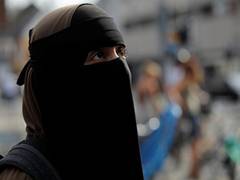 
      
      Pakistan's hypocrisy on Sri Lanka's burqa ban exposed
      
      