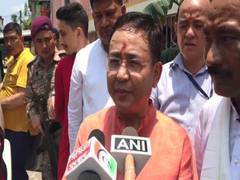
      
      Sikkim CM expresses grief over loss of lives in Amarnath incident
      
      
