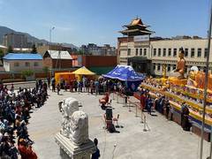 
      
      Mongolia enthusiastic to pay obeisance to Lord Buddha's relics
      
      