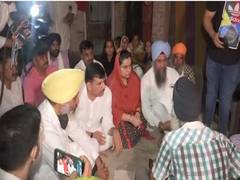 
      
      AAP Punjab delegation meets victims' families in Lakhimpur...
      
      