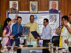 
      
      MoU signed for sea plane operations on Tehri lake
      
      