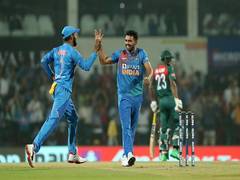 
      
      'Bade hi besharam aadmi ho' Chahal jokes after Deepak breaks...
      
      