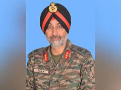 
      
      Amardeep Singh Aujla takes over as new Chinar Corps Commander
      
      
