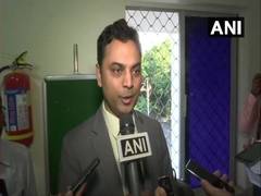 
      
      Important to focus on economic growth and structural reforms,...
      
      
