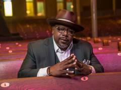 
      
      Cedric the Entertainer set to host 2021 Emmy Awards
      
      