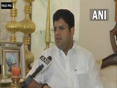 
      
      Dushyant Chautala urges farmers to end their protest
      
      