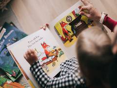
      
      Combination of early reading programs helps with kindergarten...
      
      