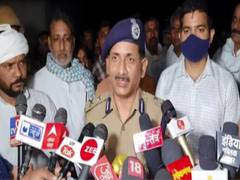 
      
      UP: FIR against police personnel after death of gangster's daughter
      
      