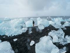 
      
      Study explores effect of climate change on economic growth
      
      