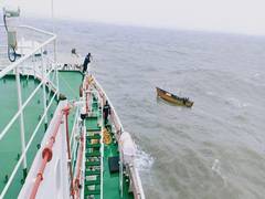 
      
      Porbandar: One fishing boat with 4 crew members onboard found
      
      