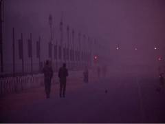 
    Delhi's air quality remains in 'very poor' category, overall AQI 332
    
