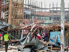 
      
      Stands collapse during Colombian bullfight, atleast 4 dead
      
      