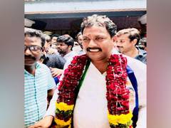 
      
      Municipal Corporator murdered in Andhra Pradesh's Kakinada
      
      