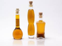 
      
      Children in contact with cosmetics suffer from deadly injury:...
      
      