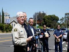
      
      San Diego synagogue shooting: 1 dead, several injured
      
      