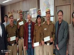 
      
      Delhi: Fire personnel awarded Rs 2L each for rescuing 13...
      
      