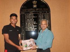 
      
      Delhi EC appoints Cricketer Yash Dhull as State Icon
      
      
