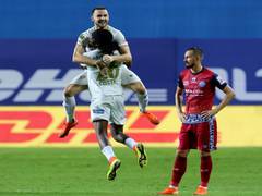 
      
      ISL 7: 10-man Kerala ride on Murray's late brace to stun...
      
      