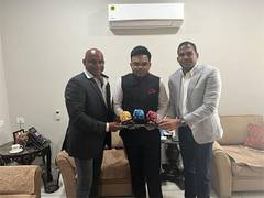 
      
      Legendary SL cricketer Sanath Jayasuriya meets Jay Shah
      
      