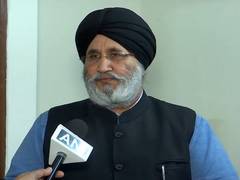 
      
      SAD leader urges Punjab govt to roll back hiked medical fee
      
      