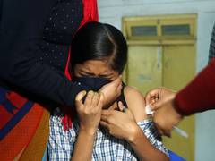 
      
      India's COVID vaccination coverage exceeds 189.17 cr
      
      