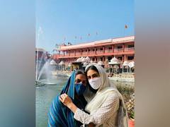 
      
      Sara Ali Khan seeks blessings at Mahakaleshwar Jyotirlinga temple
      
      