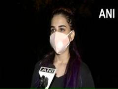 
      
      Vet student straps on reflective collars to stray dogs, aims...
      
      