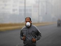 
    Delhi's air quality remains 'severe' on New Year's Day
    