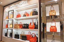 
      
      Ilene Hochberg Wood's collection of 3000 handbags all set to...
      
      