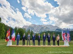 
      
      G7 announce plan to further impose sanctions against Russia
      
      