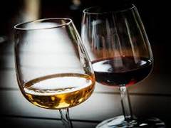 
    Here's what your wine preference says about you 
    