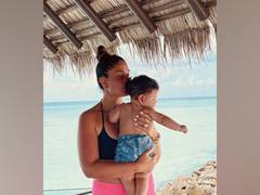 
      
      Jeh's cuddles complete Kareena Kapoor Khan's life
      
      