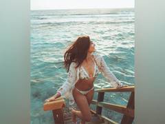 
      
      Pooja Hegde raises temperature with latest post
      
      