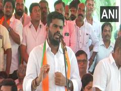 
      
      'It will happen in Tamil Nadu too': BJP to DMK after Maha crisis
      
      