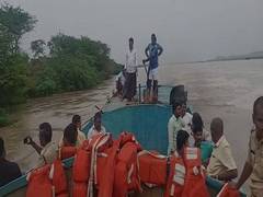 
      
      Andhra Pradesh CM reviews damage caused by floods 
      
      