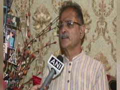 
      
      J-K: BJP leader condemns terrorist attack on labourers in Pulwama
      
      