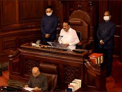 
      
      Venkaiah Naidu administers oath to five Rajya Sabha MPs
      
      