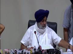 
      
      Congress had mentioned similar farm laws in its manifesto:...
      
      