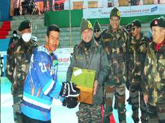 
      
      Northern Army Commander lauds Ladakh women ice hockey team
      
      