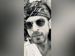 
      
      SRK wishes 'Eid Mubarak' to everyone, prays for India to...
      
      