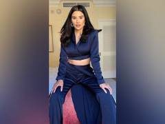 
      
       Diane Guerrero opens up about her character in 'Encanto' 
      
      