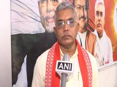 
      
      BJP questions EC over Bengal bypolls, asks if it is helping...
      
      